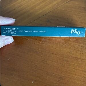 Liquid Asset Foolproof Liquid Eyeliner - Black